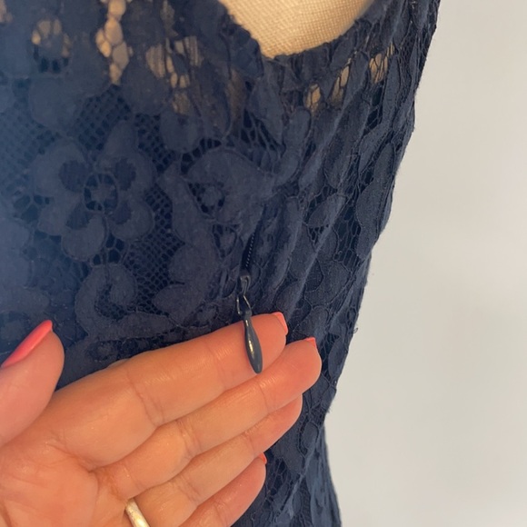 NWOT NY & company EVA MENDEZ NAVY FLORAL LACE OVERLAY Formal dress size 8 NAVY - Picture 7 of 16